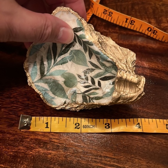 Medium Size Trinket Holder, Handmade from an Oyster Shell - Picture 13 of 14